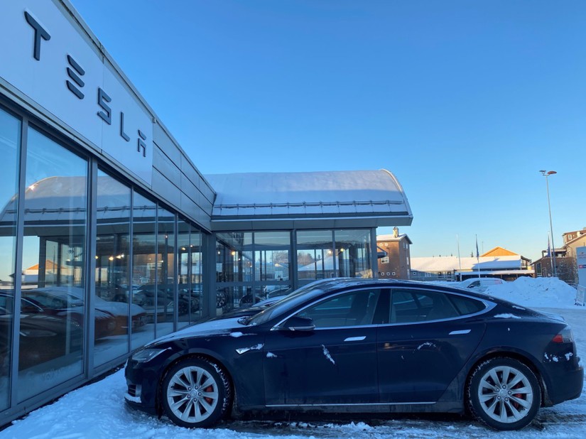 Tesla dẫn đầu cuộc đua xe điện tại Na Uy