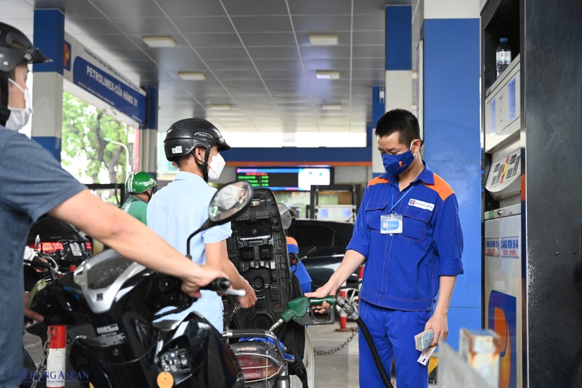 Bộ đ&atilde; tr&igrave;nh Ch&iacute;nh phủ tr&igrave;nh Ủy ban Thường vụ Quốc hội ban h&agrave;nh Nghị quyết về giảm thuế bảo vệ m&ocirc;i trường trong năm 2023. Ảnh: Qu&aacute;ch Sơn.