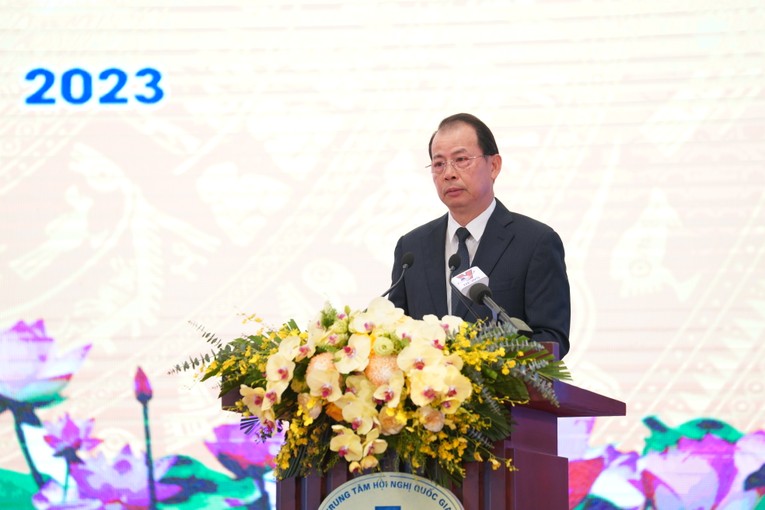 Tổng gi&aacute;m đốc Tập đo&agrave;n Đặng Thanh Hải ph&aacute;t biểu tại hội nghị. Ảnh: TKV