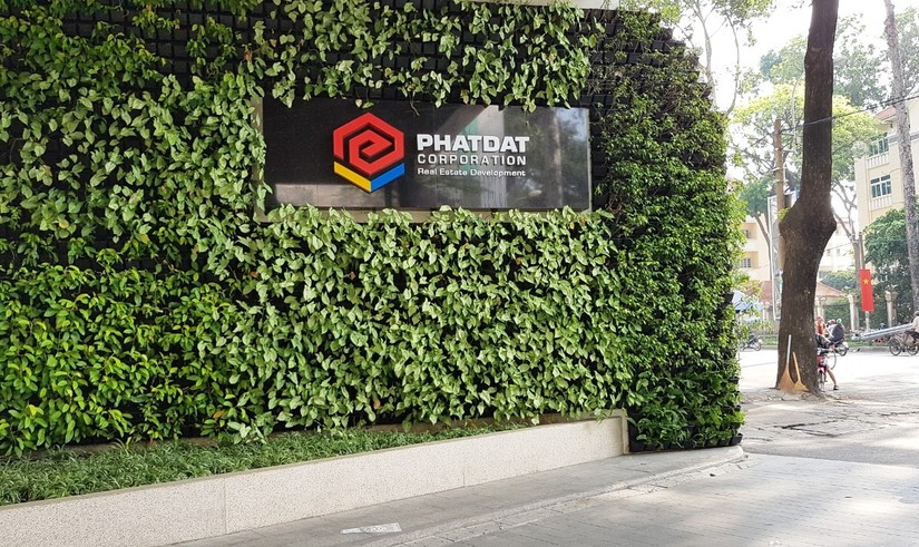 Động th&aacute;i mua gom cổ phiếu của c&aacute;c l&atilde;nh đạo Ph&aacute;t Đạt diễn ra trong bối cảnh cổ phiếu PDR đang c&oacute; những biến động mạnh tr&ecirc;n thị trường chứng kho&aacute;n.