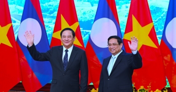 Thủ tướng Phạm Minh Chính đón và hội đàm với Thủ tướng Lào