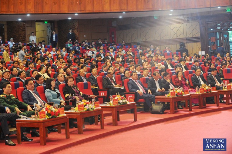 C&aacute;c đại biểu dự hội nghị.