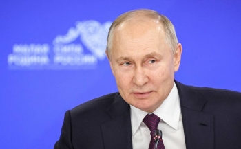 Tổng thống Nga Putin cảnh báo cứng rắn với Ukraine