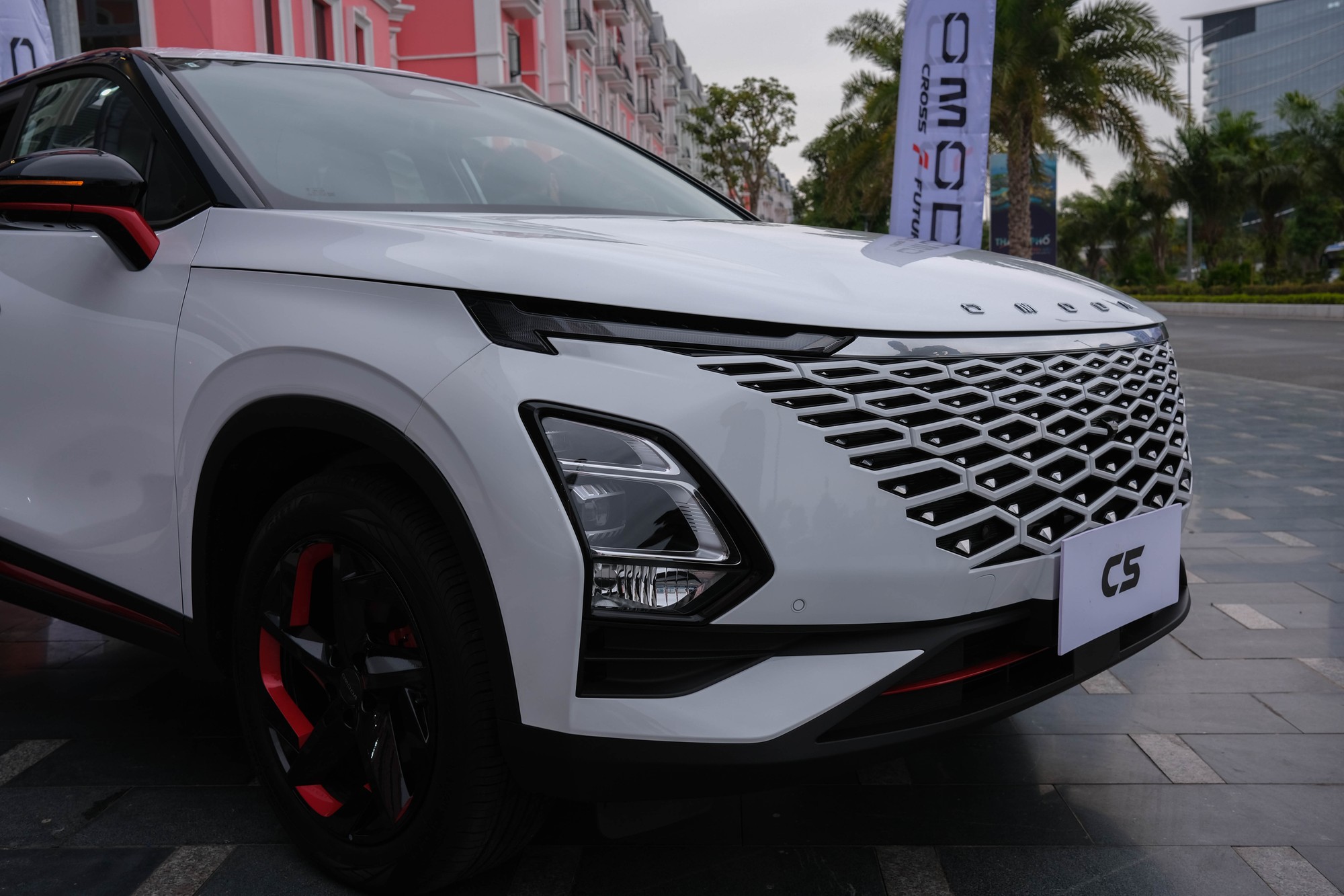 Omoda hướng tới đối tượng kh&aacute;ch h&agrave;ng l&agrave; những người trẻ, c&oacute; độ tuổi từ 25 - 40 tuổi.