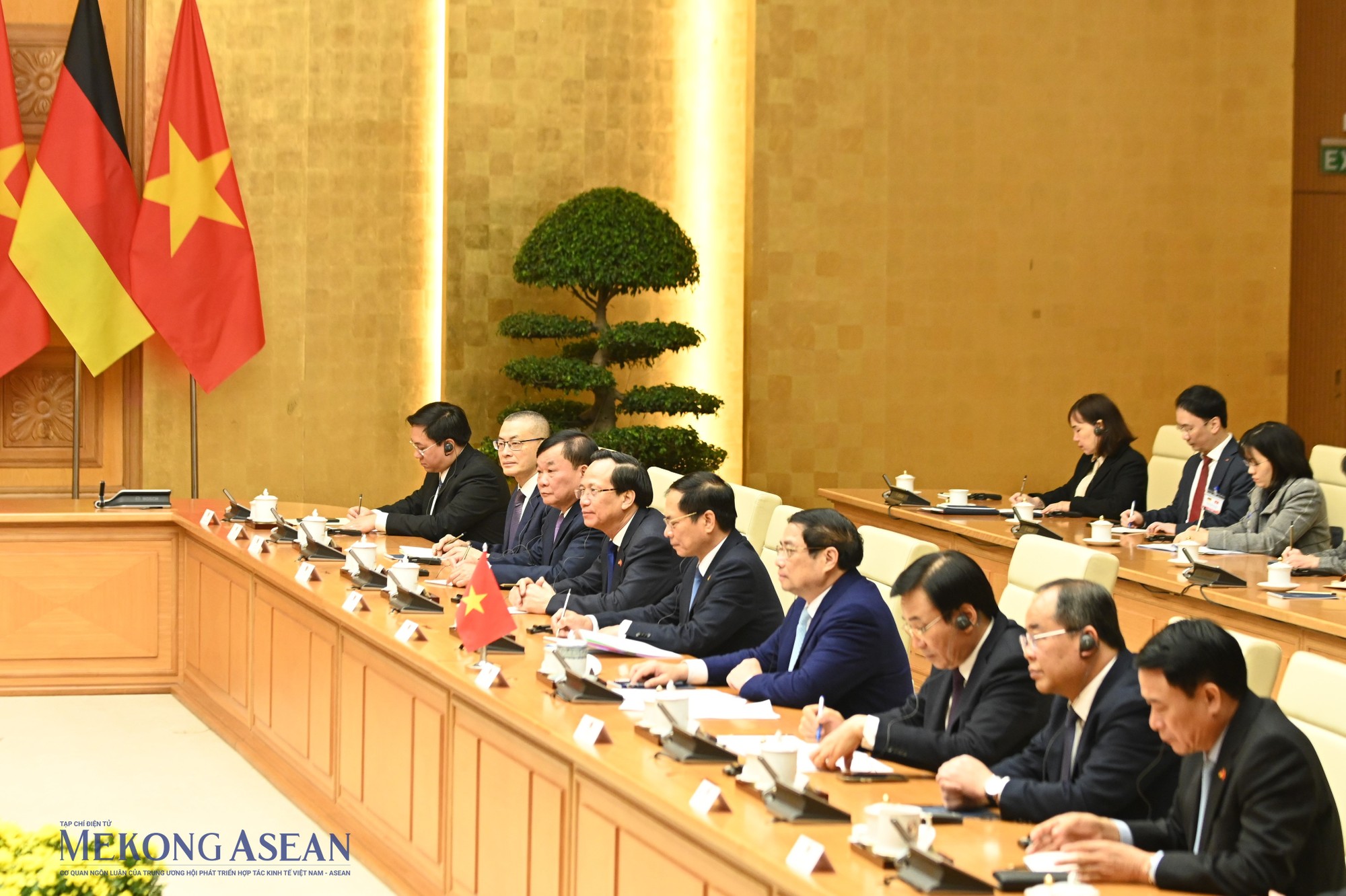 Ph&aacute;i đo&agrave;n Việt Nam tại buổi hội kiến. Ảnh: Đỗ Thảo