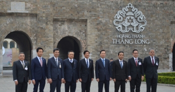Chủ tịch nước cùng Tổng thống Philippines thăm Hoàng thành Thăng Long