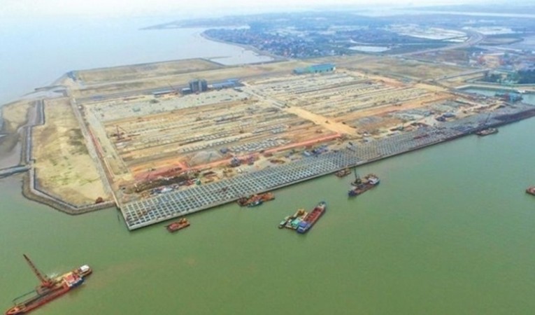 Cảng cửa ng&otilde; Lạch Huyện đang c&oacute; tốc độ tăng trưởng h&agrave;ng h&oacute;a gần 20%/năm