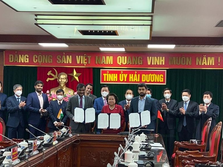 Lễ k&yacute; kết đầu tư dự &aacute;n C&ocirc;ng vi&ecirc;n dược phẩm quốc tế tại Hải Dương giữa C&ocirc;ng ty CP C&ocirc;ng vi&ecirc;n dược Việt - Ấn v&agrave; C&ocirc;ng ty CP Tập đo&agrave;n đầu tư ph&aacute;t triển Khu c&ocirc;ng nghiệp &ndash; Đ&ocirc; thị Đại An. Nguồn: Vneconomy.