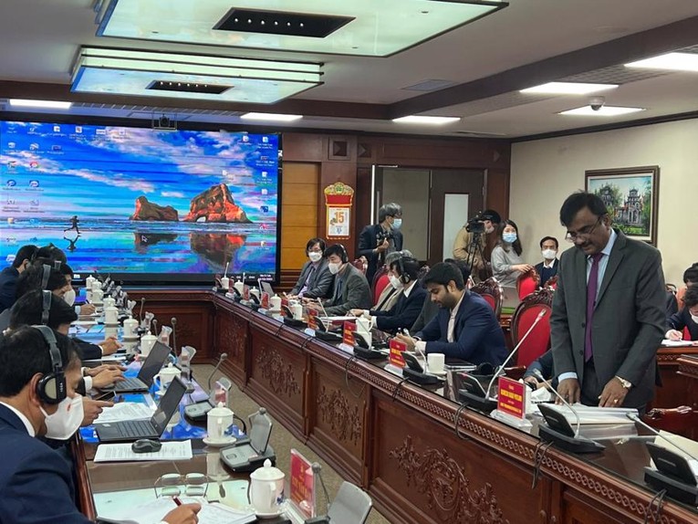 C&aacute;c doanh nghiệp Ấn Độ đ&atilde; xem x&eacute;t nhiều địa phương trước khi chọn Hải Dương để đầu tư x&acirc;y dựng c&ocirc;ng vi&ecirc;n dược phẩm. Nguồn: Vneconomy.