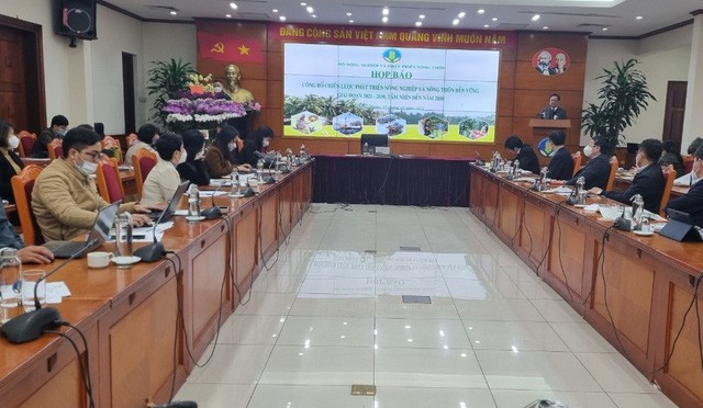 To&agrave;n cảnh họp b&aacute;o của Bộ NN&amp;amp;amp;amp;PTNT.