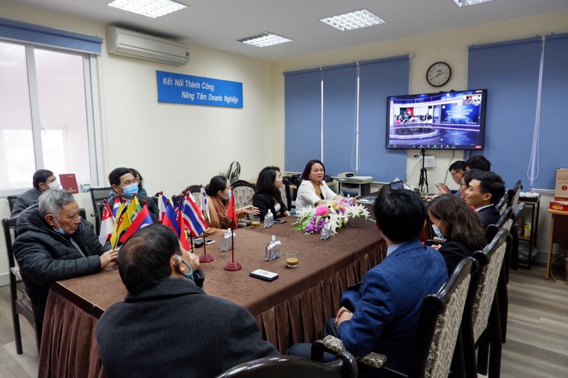 Hội Ph&aacute;t triển hợp t&aacute;c kinh tế Việt Nam - ASEAN b&agrave;n thỏa thuận hợp t&aacute;c với đối t&aacute;c H&agrave;n Quốc