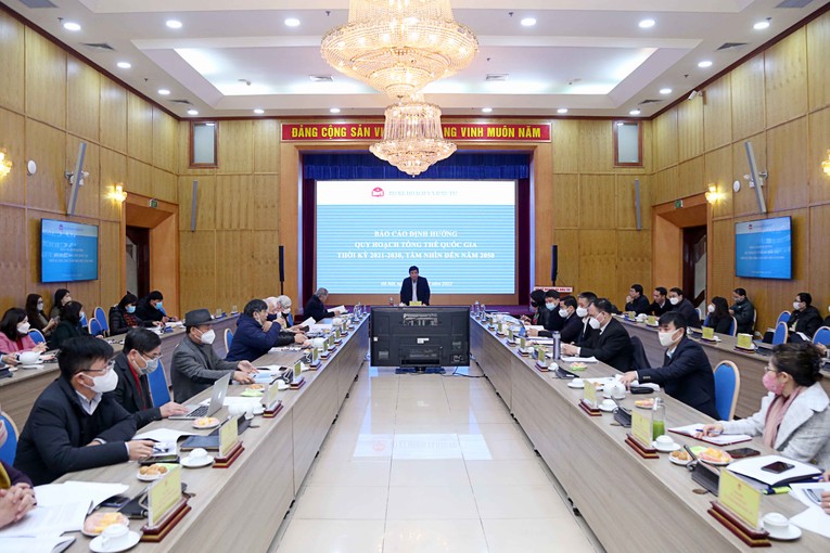 To&agrave;n cảnh Hội thảo xin &yacute; kiến c&aacute;c chuy&ecirc;n gia, c&aacute;c nh&agrave; khoa học về B&aacute;o c&aacute;o Định hướng quy hoạch tổng thể quốc gia thời kỳ 2021-2030, tầm nh&igrave;n đến năm 2050 (Ảnh: MPI)