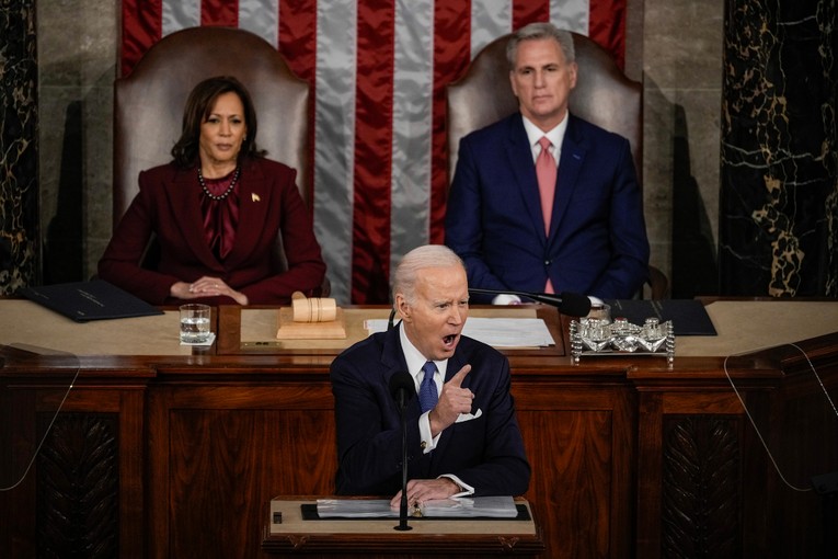 &Ocirc;ng Biden tuy&ecirc;n bố Washington sẽ h&agrave;nh động để bảo vệ đất nước. Ảnh: Getty Images