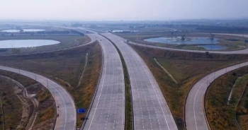 Ấn Độ khai trương giai đoạn 1 đường cao tốc New Delhi – Mumbai 13 tỷ USD