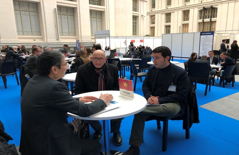 Thương vụ Đại sứ qu&aacute;n Việt Nam tại T&acirc;y Ban Nha tham dự Hội chợ Kinh doanh v&agrave; Đầu tư IMEX-Madrid năm 2023. Ảnh: moit.gov.vn