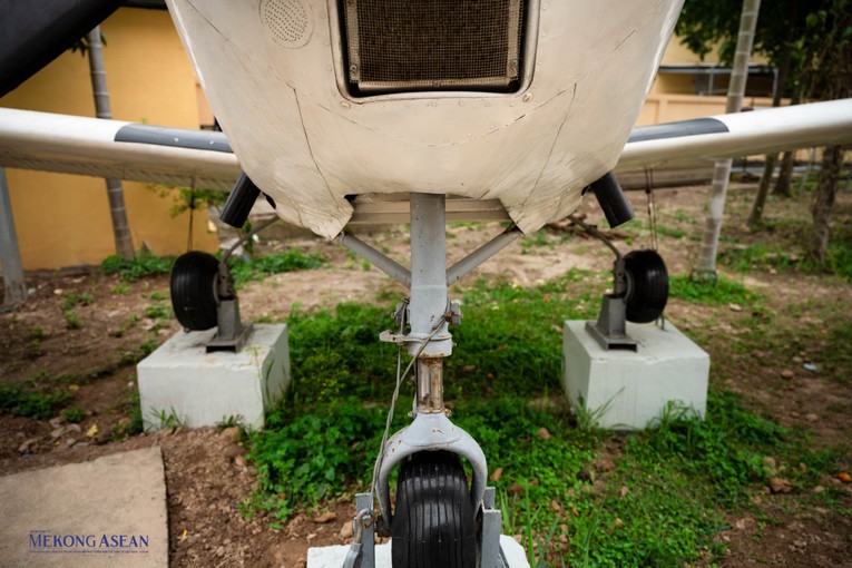 Mặc d&ugrave; đ&atilde; đạt được một số th&agrave;nh tựu nhất định v&agrave;o thời điểm đ&oacute; nhưng mẫu m&aacute;y bay &amp;amp;amp;quot;made in Việt Nam&amp;amp;amp;quot; đầu ti&ecirc;n vẫn c&ograve;n rất nhiều vấn đề hạn chế về mặt kỹ thuật. C&agrave;ng trước TL-1 được thiết kế theo m&ocirc; h&igrave;nh kiểu cần c&acirc;u được đ&aacute;nh gi&aacute; l&agrave; kh&ocirc;ng ph&ugrave; hợp, dẫn đến việc m&aacute;y bay đ&atilde; bị rung lắc v&agrave; sập c&agrave;ng khi lăn trượt tốc độ trước khi cất c&aacute;nh.