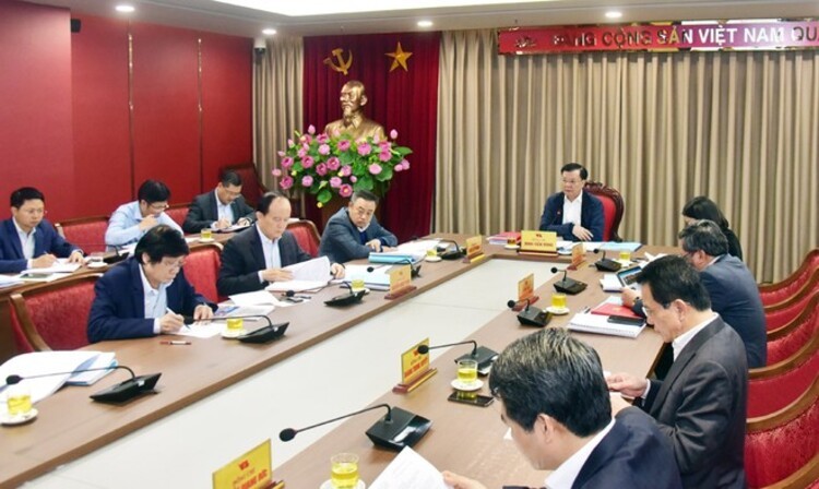 Quang cảnh cuộc họp.