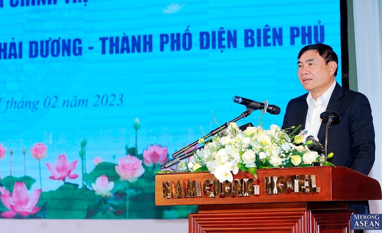 Ủy vi&ecirc;n Trung ương Đảng, B&iacute; thư Tỉnh ủy Điện Bi&ecirc;n Trần Quốc Cường ph&aacute;t biểu tại hội nghị.