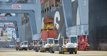 Giá xếp dỡ container tại cảng Lạch Huyện, Cái Mép cao nhất cả nước