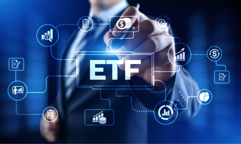 ETF (quỹ ho&aacute;n đổi danh mục) l&agrave; quỹ đầu tư với mục đ&iacute;ch m&ocirc; phỏng tỷ suất sinh lợi của chỉ số cổ phiếu, tr&aacute;i phiếu, h&agrave;ng h&oacute;a hoặc một loại t&agrave;i sản n&agrave;o đ&oacute;.