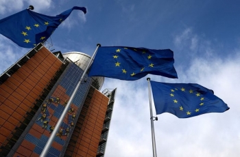 EU thông qua gói cấm vận thứ 10 lên Nga