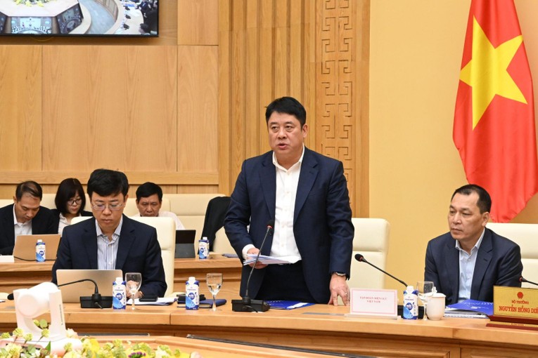 &Ocirc;ng Nguyễn Anh Tuấn, Tổng gi&aacute;m đốc Tập đo&agrave;n Điện lực Việt Nam (EVN) b&aacute;o c&aacute;o tại cuộc họp. Nguồn: Bộ C&ocirc;ng Thương.