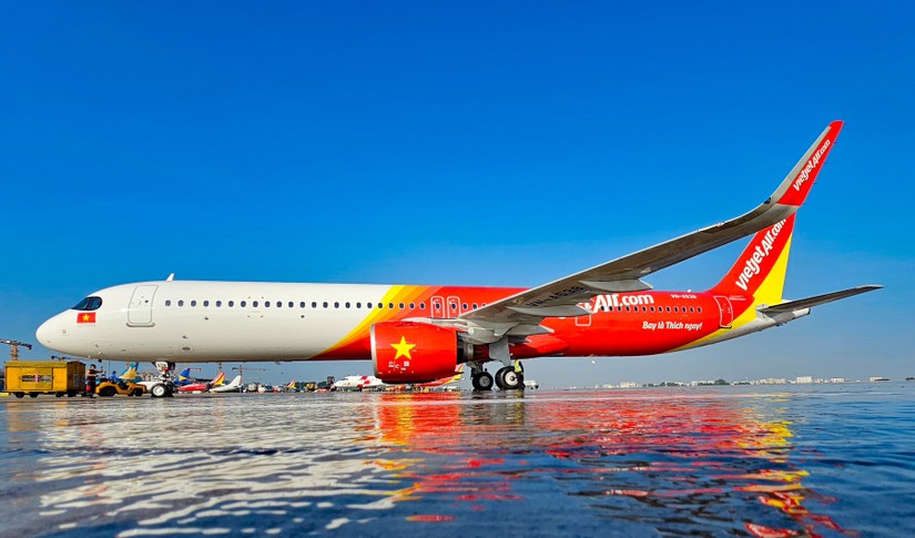 Vietjet đ&oacute;n t&agrave;u bay thứ 105 gia nhập đội t&agrave;u bay hiện đại.