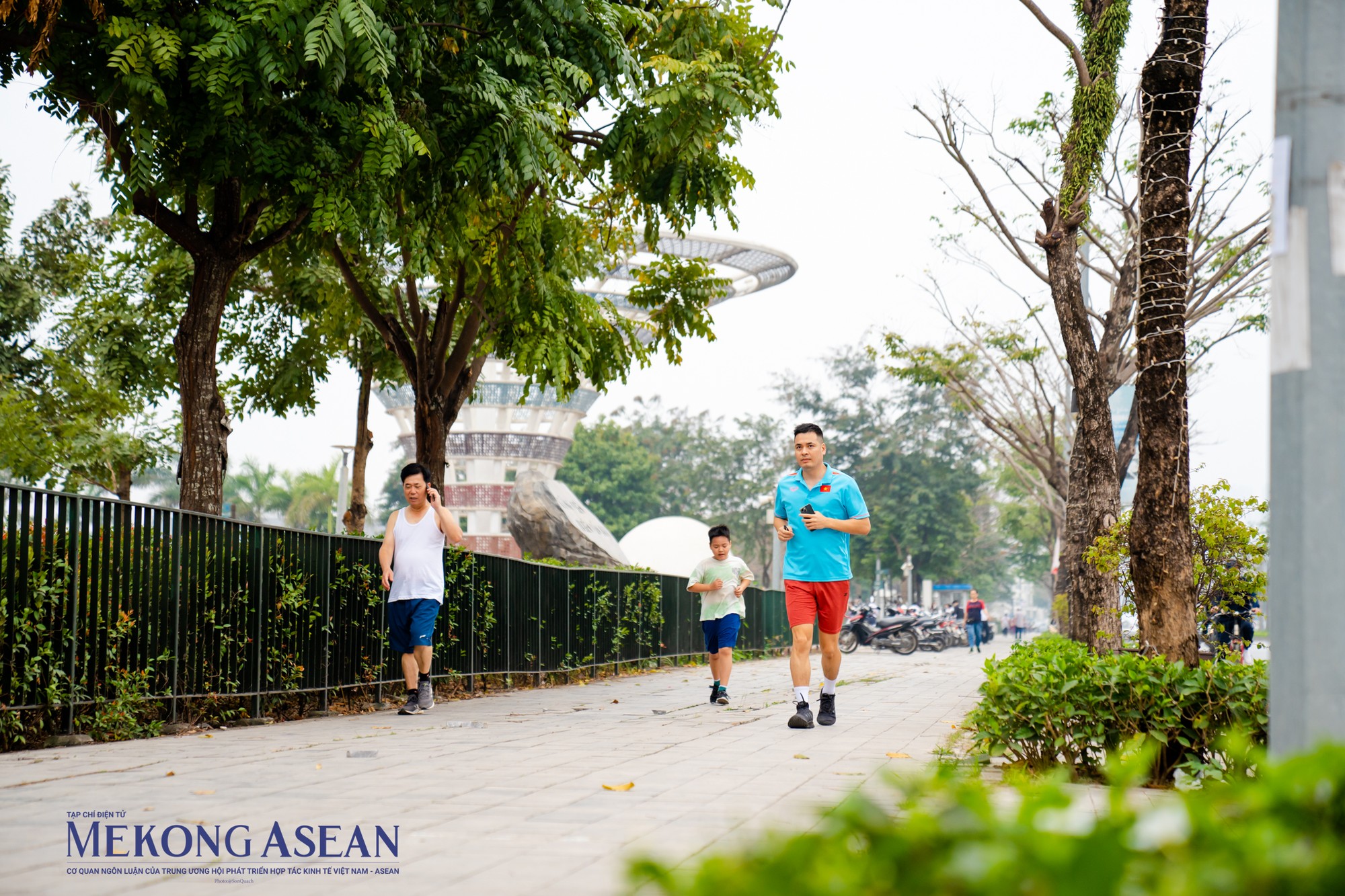 Trước b&aacute;o c&aacute;o, đề xuất của chủ đầu tư c&ugrave;ng c&aacute;c sở, ng&agrave;nh&hellip;, mới đ&acirc;y, UBND TP H&agrave; Nội đ&atilde; cho ph&eacute;p c&ocirc;ng vi&ecirc;n n&agrave;y được tạm đưa v&agrave;o hoạt động theo nguyện vọng của người d&acirc;n trong dịp Tết.