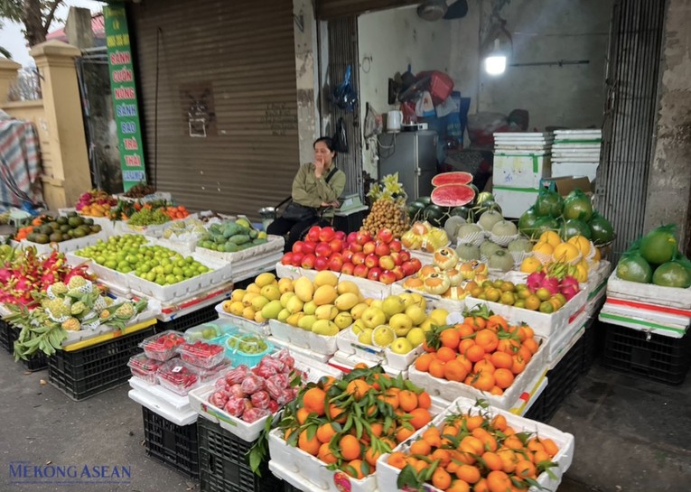 Thị trường Rằm tháng Giêng: Nguồn cung dồi dào, giá cả ổn định