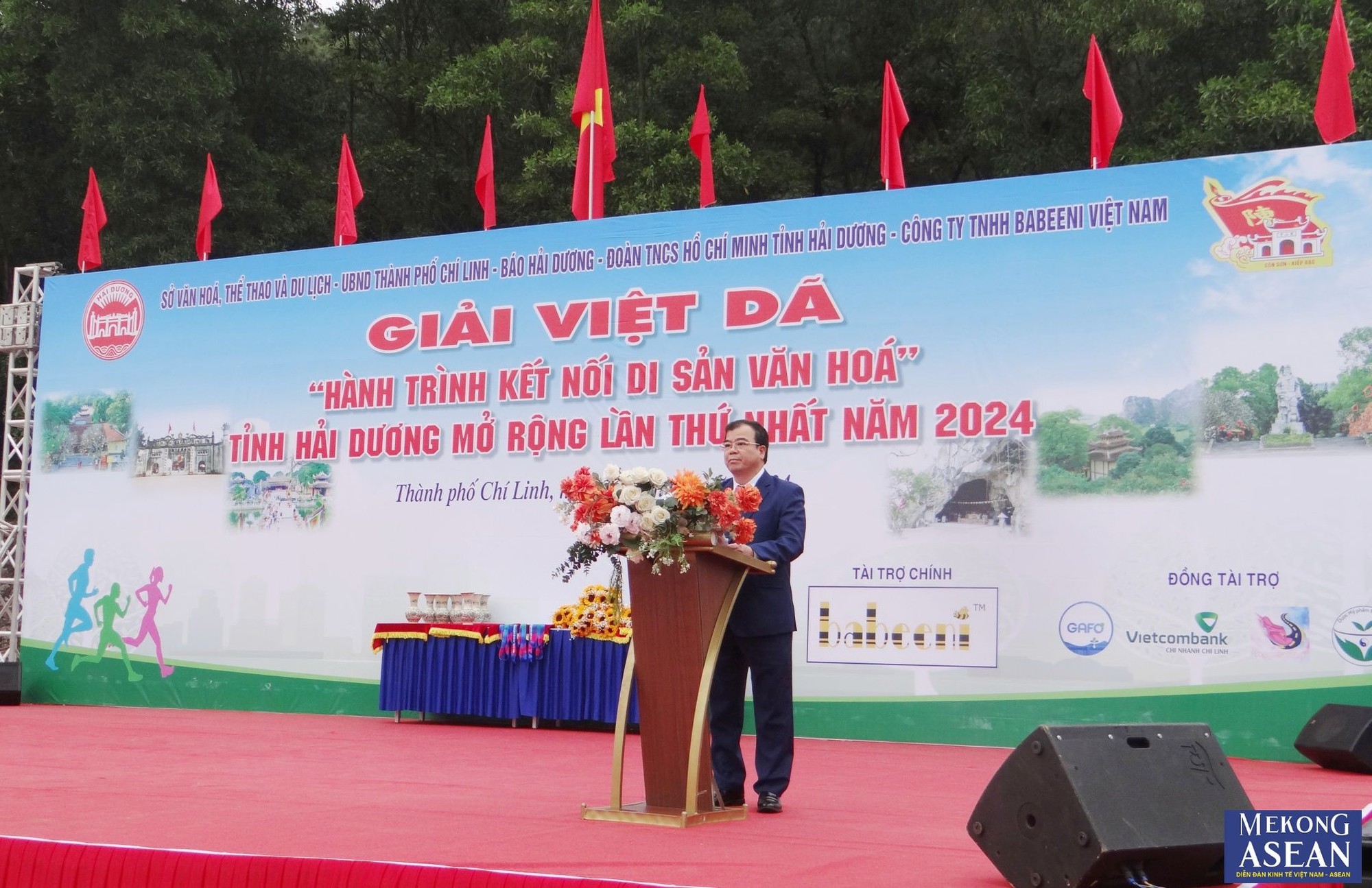 &Ocirc;ng Nguyễn Minh H&ugrave;ng, Ph&oacute; Chủ tịch UBND tỉnh khai mạc giải.
