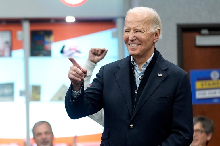 Tổng thống Mỹ Joe Biden tại Michigan, ng&agrave;y 26/2. Ảnh: AP