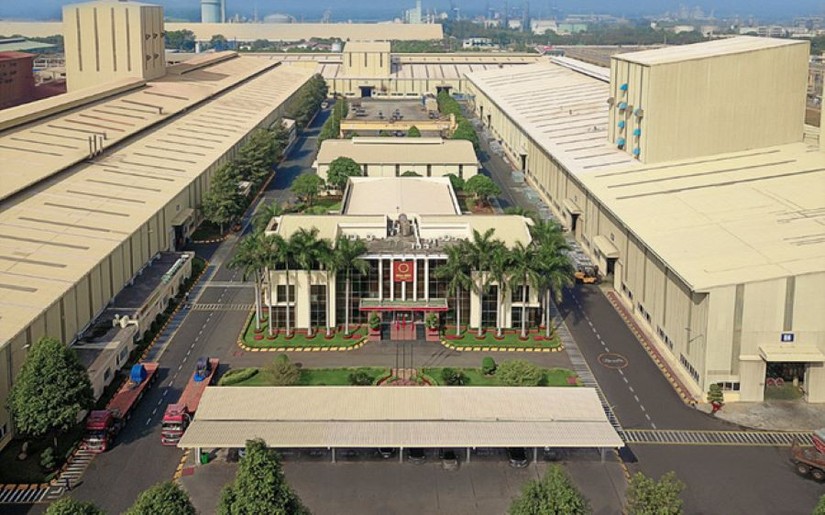 Nh&agrave; m&aacute;y sản xuất của Hoa Sen Group.