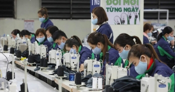 Nới trần thời gian làm thêm giờ để đáp ứng yêu cầu phục hồi sản xuất