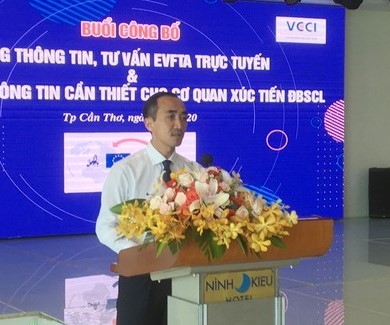 Ảnh t&aacute;c giả