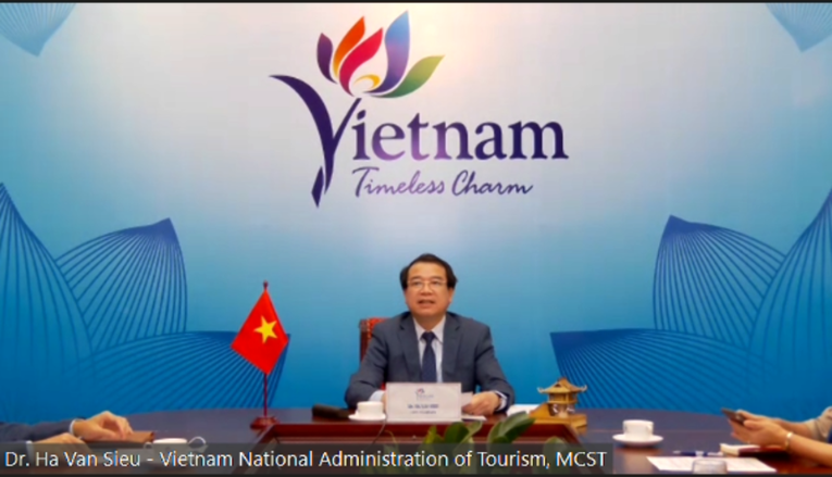 Ph&oacute; Tổng Cục trưởng Du lịch H&agrave; Văn Si&ecirc;u.