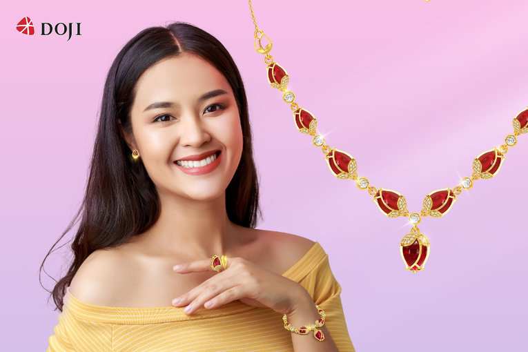 Thiết kế được chế t&aacute;c ho&agrave;n mỹ, gửi gắm th&ocirc;ng điệp đẹp đẽ rằng &ldquo;Phụ nữ h&atilde;y sống rực rỡ như những đo&aacute; hoa&rdquo;