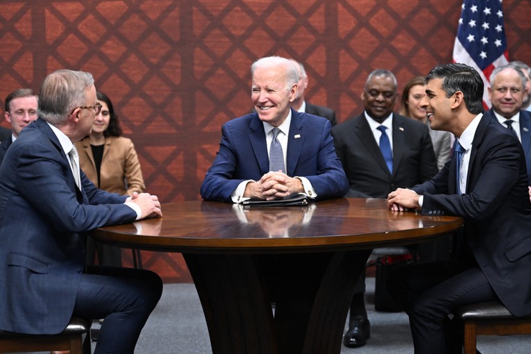 Mỹ - Anh - Australia c&ocirc;ng bố thỏa thuận lịch sử về t&agrave;u ngầm hạt nh&acirc;n ảnh 1