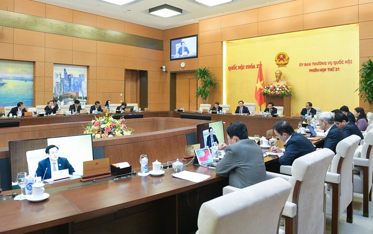 To&agrave;n cảnh Phi&ecirc;n họp Ủy ban Thường vụ Quốc hội ng&agrave;y 15/3 - Ảnh: quochoi.vn