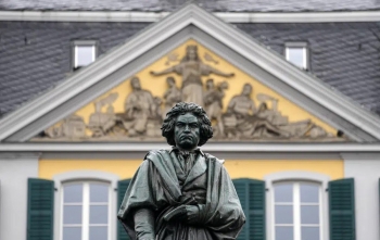 'Khám sức khỏe' nhà soạn nhạc Beethoven bằng ADN