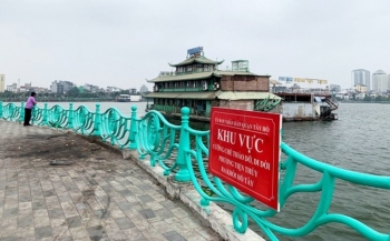 Bí thư Hà Nội yêu cầu chưa xem xét đưa du thuyền Hồ Tây hoạt động trở lại