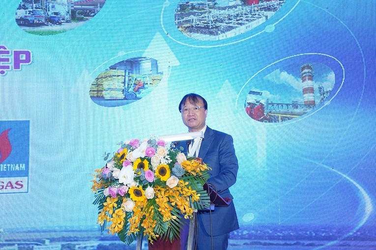 Thứ trưởng Bộ C&ocirc;ng Thương Đỗ Thắng Hải tại hội thảo.