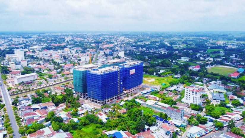 Dự &aacute;n Golden City gồm c&oacute; 7 block chung cư cao 16 tầng. Ảnh: HQC