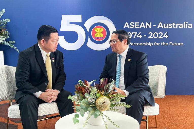 Thủ tướng Phạm Minh Ch&iacute;nh v&agrave; Tổng Thư k&yacute; ASEAN Kao Kim Hourn. Ảnh: VGP