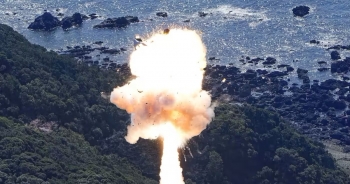 Tên lửa tư nhân Nhật Bản phát nổ ngay sau khi phóng