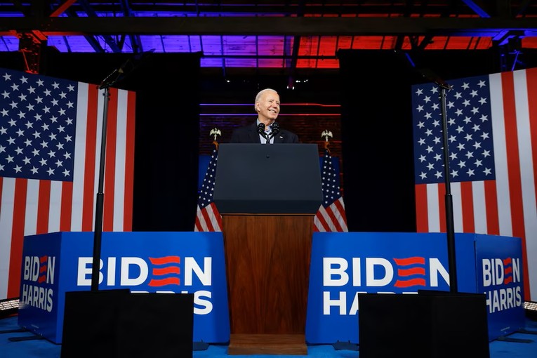 Tổng thống Mỹ Joe Biden ph&aacute;t biểu trong một sự kiện tranh cử tại Atlanta, Georgia, ng&agrave;y 9/3. Ảnh: Reuters