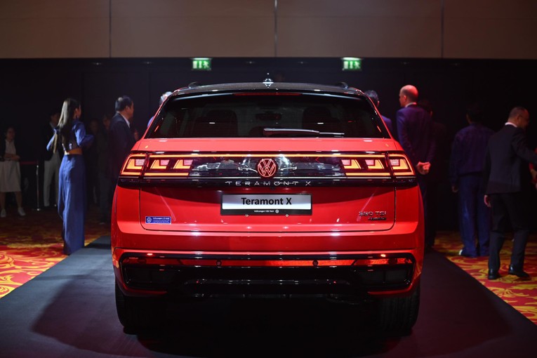 Volkswagen ra mắt mẫu xe dành cho 'Rich kid' tại Việt Nam