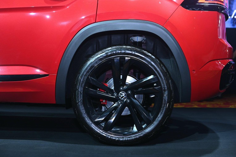 Volkswagen ra mắt mẫu xe dành cho 'Rich kid' tại Việt Nam