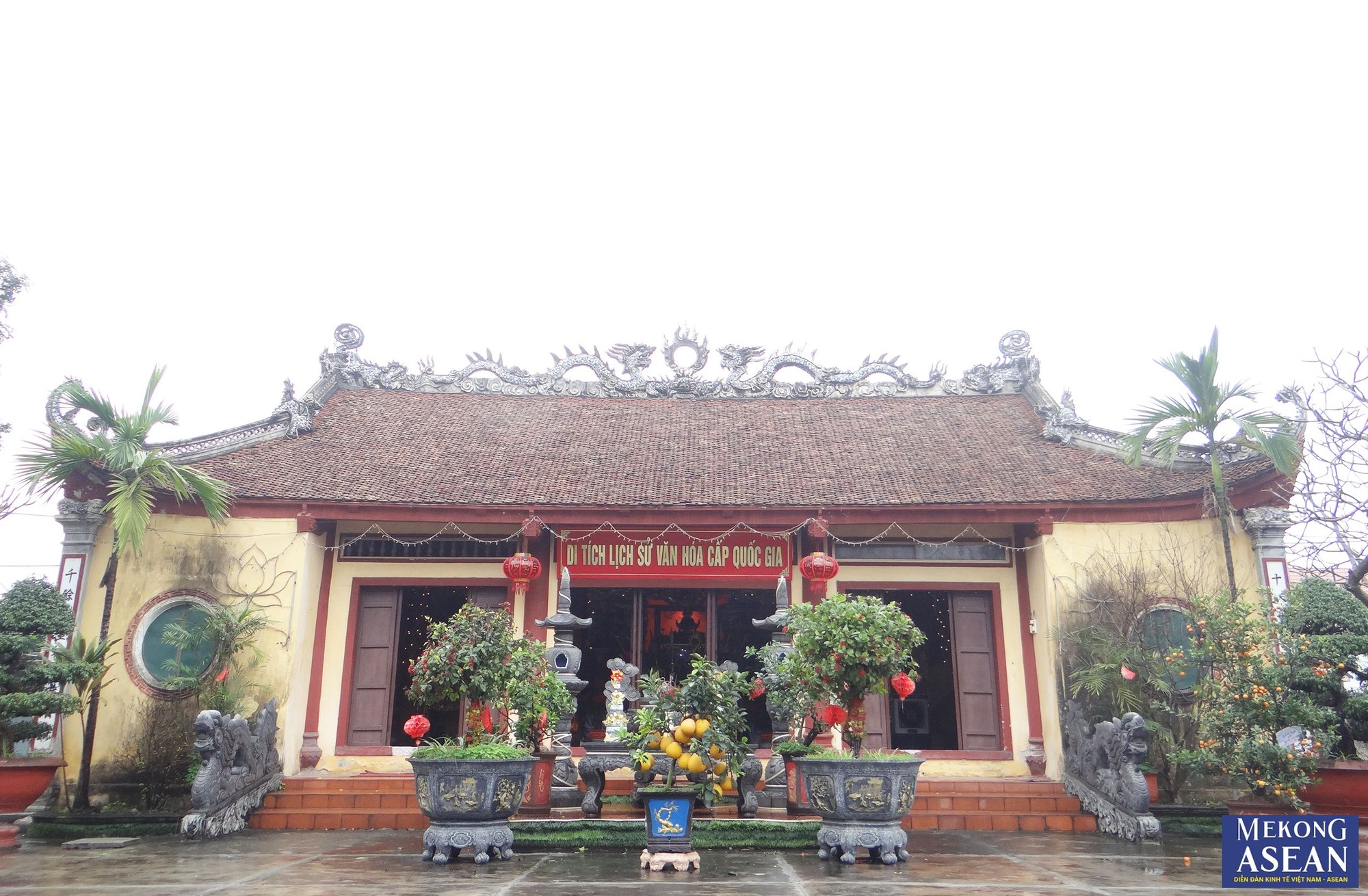 Sau khi di t&iacute;ch được xếp hạng cấp quốc gia v&agrave;o năm 1994, với tấm l&ograve;ng tr&acirc;n trọng di sản văn ho&aacute;, trong hai năm 1996 - 1997 ch&iacute;nh quyền v&agrave; nh&acirc;n d&acirc;n địa phương đ&atilde; đ&oacute;ng g&oacute;p, chung tay kh&ocirc;i phục ng&ocirc;i đ&igrave;nh khang trang như ng&agrave;y nay.