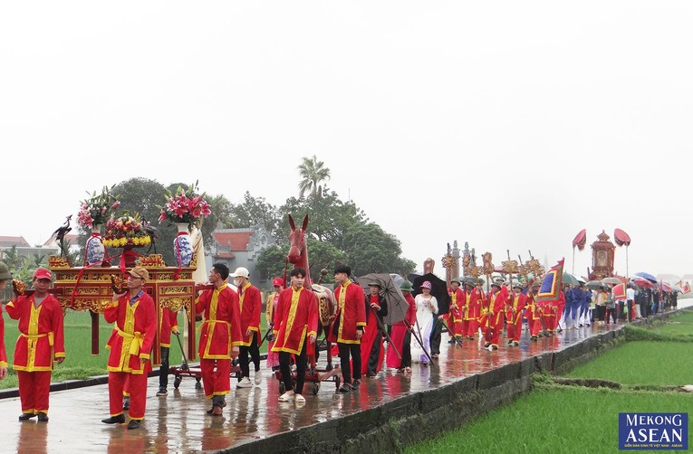 Do c&ograve;n lưu giữ được những gi&aacute; trị độc đ&aacute;o về kiến tr&uacute;c, lịch sử v&agrave; văn h&oacute;a, năm 1992, di t&iacute;ch đ&igrave;nh Trịnh Xuy&ecirc;n, x&atilde; Nghĩa An được Bộ văn h&oacute;a Th&ocirc;ng tin (nay l&agrave; Bộ Văn h&oacute;a, Thể thao v&agrave; Du lịch) ra quyết định c&ocirc;ng nhận hạng mục Di t&iacute;ch kiến tr&uacute;c nghệ thuật quốc gia.