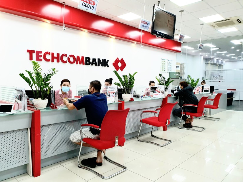 Moody&rsquo;s n&acirc;ng hạng triển vọng của Techcombank năm 2024